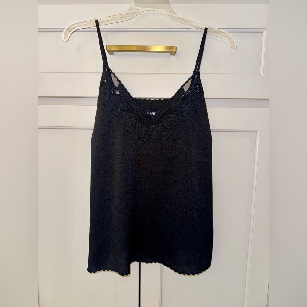 Express camisole, size small NWT